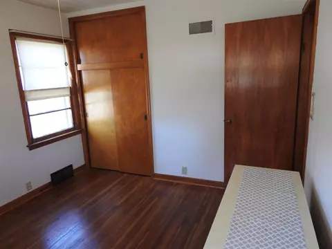 810 W 3rd St, Sumner, IA 50674 photo 12