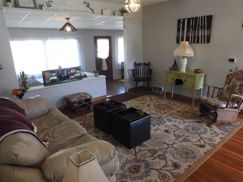 810 W 3rd St, Sumner, IA 50674 photo 6