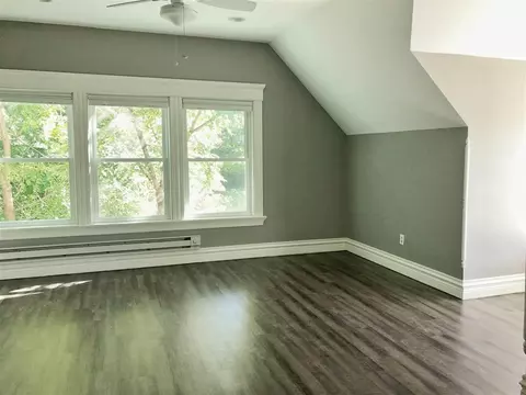 918 Pleasant Ave, Decorah, IA 52101 photo 17