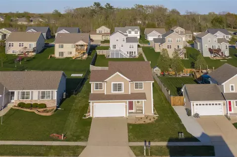 5108 Millenium Dr, Cedar Falls, IA 50613 photo 3