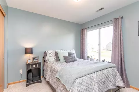 5108 Millenium Dr, Cedar Falls, IA 50613 photo 16