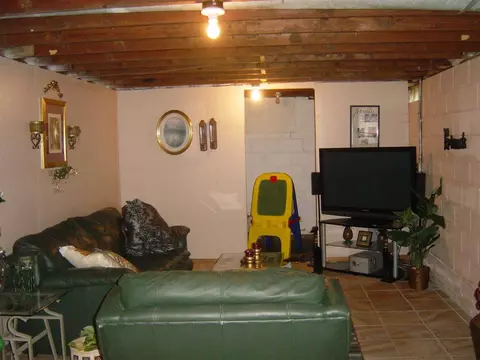 341 Anthony St, Waterloo, IA 50707 photo 14
