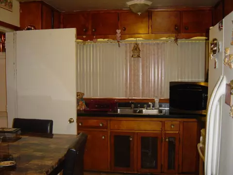 341 Anthony St, Waterloo, IA 50707 photo 9