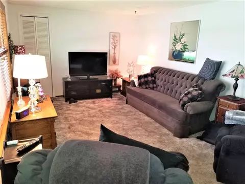 403 5th St, Readlyn, IA 50668 photo 3