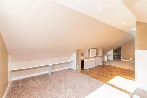 914 E Mitchell Ave, Waterloo, IA 50702 photo 19
