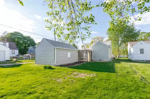 914 E Mitchell Ave, Waterloo, IA 50702 photo 27
