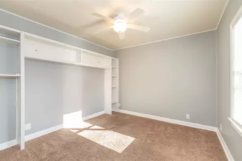 914 E Mitchell Ave, Waterloo, IA 50702 photo 12