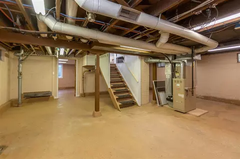 914 E Mitchell Ave, Waterloo, IA 50702 photo 23