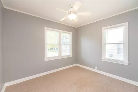 914 E Mitchell Ave, Waterloo, IA 50702 photo 15