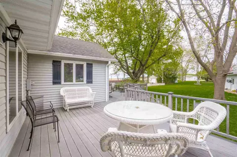 203 S Maple St, Sumner, IA 50674 photo 27
