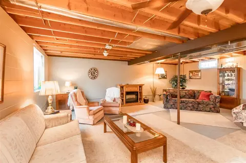 203 S Maple St, Sumner, IA 50674 photo 22