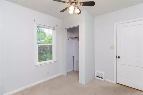 1215 Upton Ave, Waterloo, IA 50701 photo 9