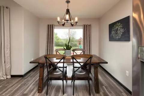 4448 Charm Dr, Waterloo, IA 50701 photo 11