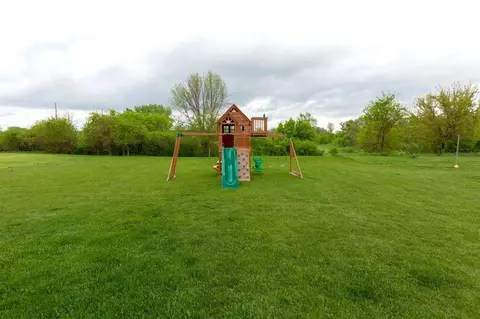 4448 Charm Dr, Waterloo, IA 50701 photo 28