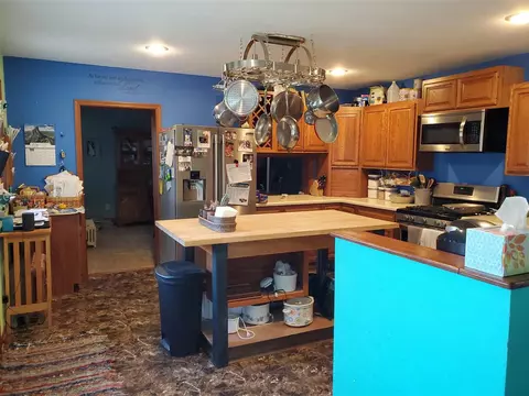 331 2nd St E, Cresco, IA 52136 photo 6