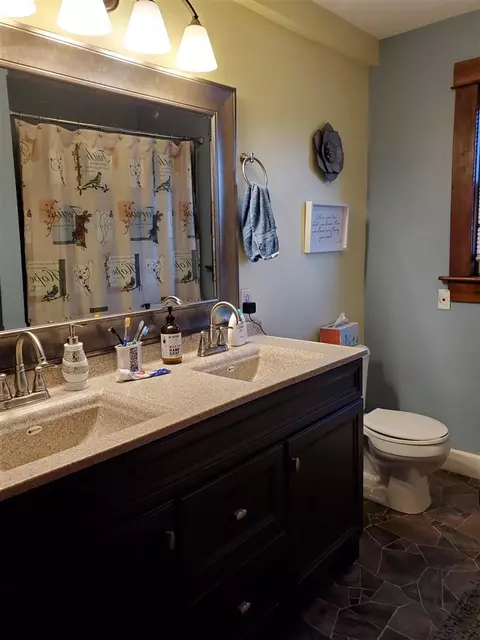 331 2nd St E, Cresco, IA 52136 photo 23