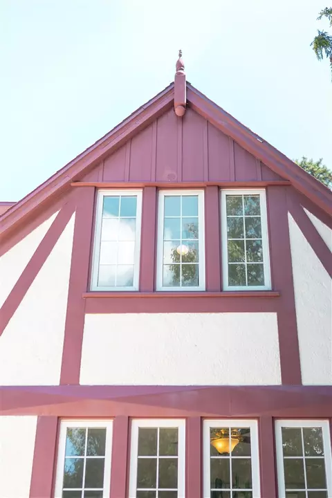 554 Sunset Rd, Waterloo, IA 50701 photo 2