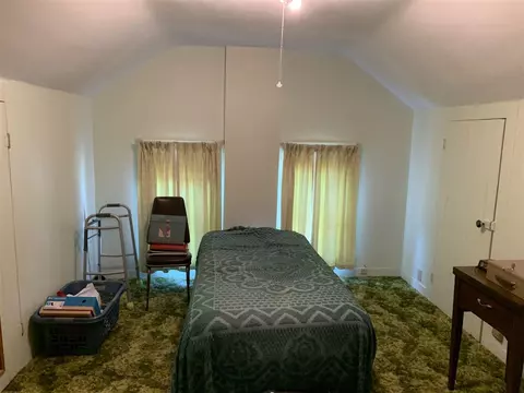 501 E Main St, Decorah, IA 52101 photo 13