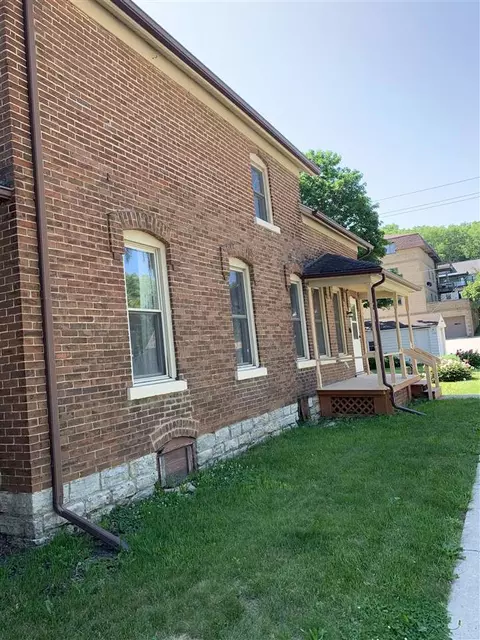 501 E Main St, Decorah, IA 52101 photo 16