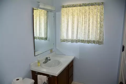 802 Maple Ave, Decorah, IA 52101 photo 11