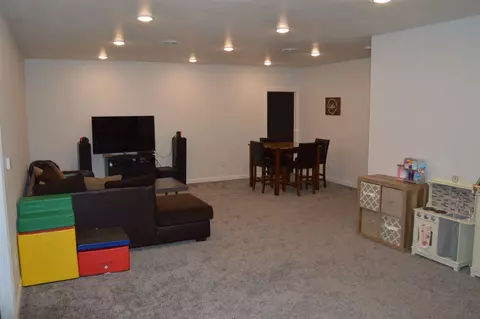 1672 Sawgrass Rd, Decorah, IA 52101 photo 21