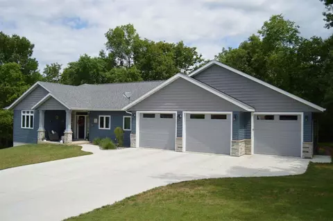 1672 Sawgrass Rd, Decorah, IA 52101 photo 28