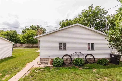 209 Summit Ave, Waterloo, IA 50701 photo 29