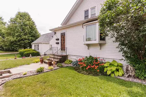 209 Summit Ave, Waterloo, IA 50701 photo 3