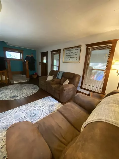 317 Williston Ave, Waterloo, IA 50702 photo 9