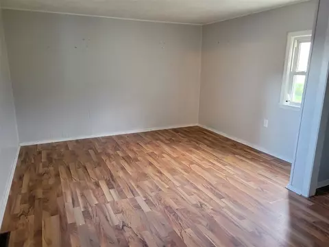 28874 Pine St, Eldorado, IA 52175 photo 12