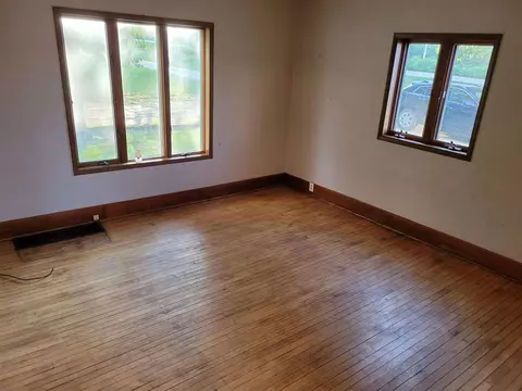 28874 Pine St, Eldorado, IA 52175 photo 6