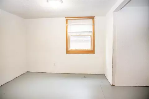 1213 E Ridgeway Ave, Waterloo, IA 50702 photo 22