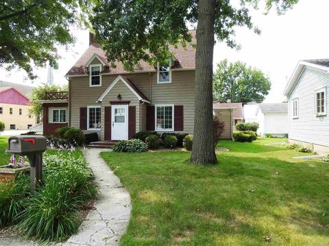 311 E 2nd St, Sumner, IA 50674 photo 23