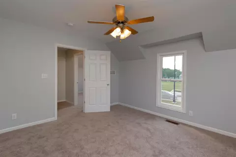 414 E 1st St, Waterloo, IA 50703 photo 12