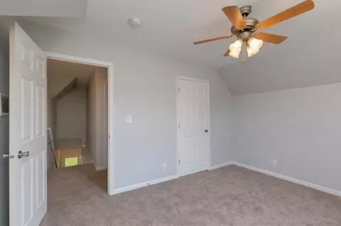 414 E 1st St, Waterloo, IA 50703 photo 14