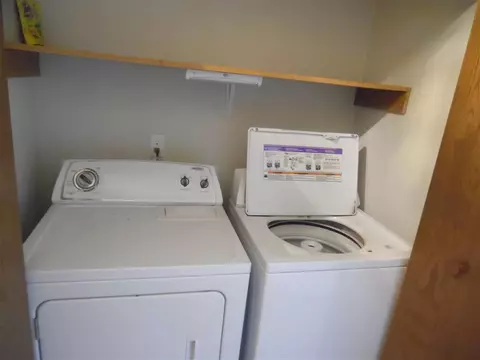 421 N Plainview St, Shell Rock, IA 50670 photo 7