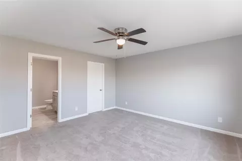 733 Grindstone Cir, Waterloo, IA 50702 photo 10