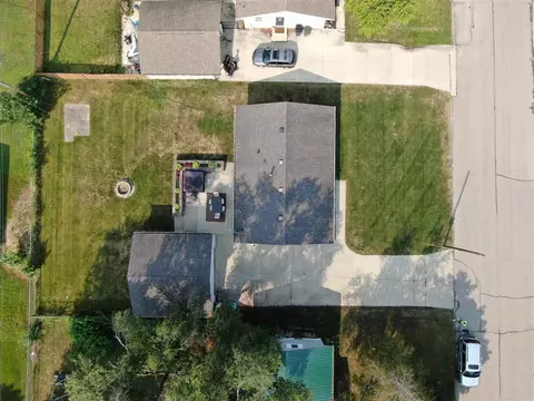 1913 Upton Ave, Waterloo, IA 50701 photo 6
