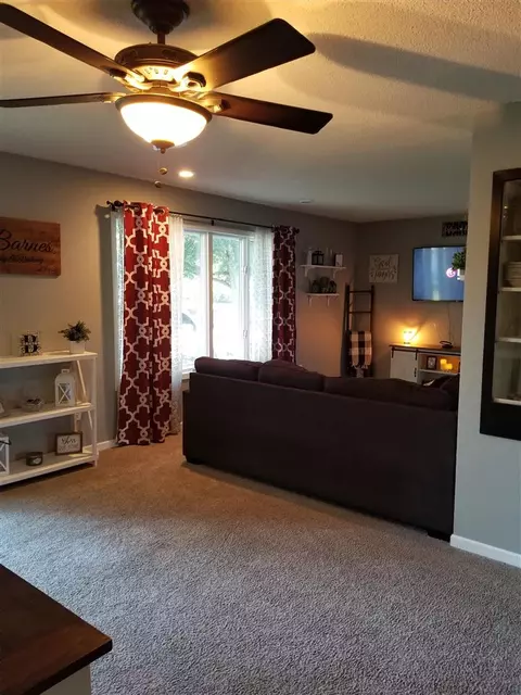 306 5th St, Readlyn, IA 50668 photo 5
