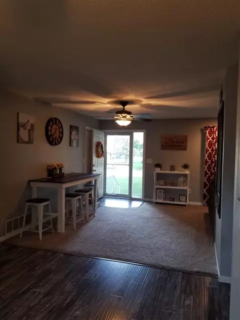306 5th St, Readlyn, IA 50668 photo 6