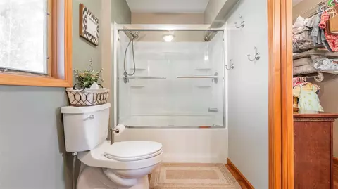 4105 Mc Kellar Rd, Waterloo, IA 50702 photo 13
