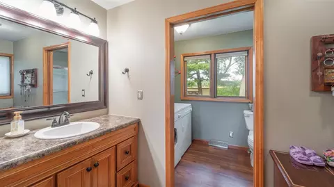 4105 Mc Kellar Rd, Waterloo, IA 50702 photo 12