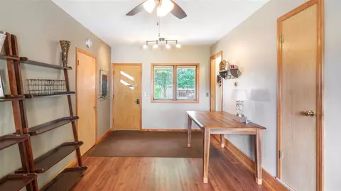4105 Mc Kellar Rd, Waterloo, IA 50702 photo 3