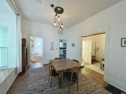 808 Maple Ave, Decorah, IA 52101 photo 4