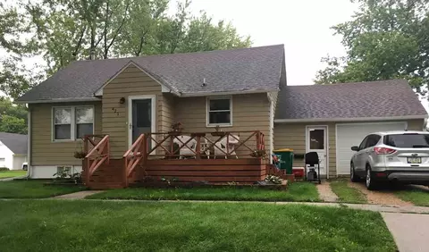 421 SW 6 St, Hampton, IA 50441 photo 1