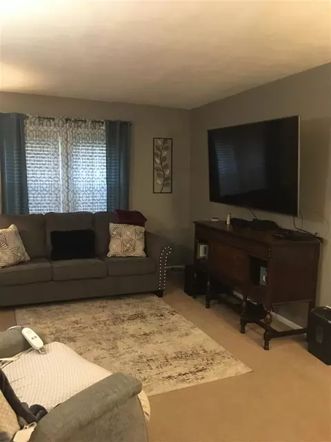 421 SW 6 St, Hampton, IA 50441 photo 7