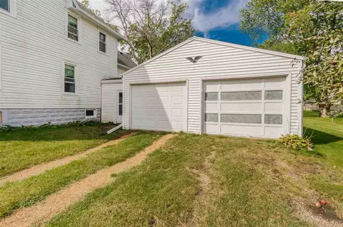 344 E 3rd St, Readlyn, IA 50668 photo 28