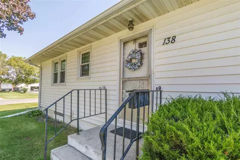 138 Ruby Dr, Waterloo, IA 50702 photo 5