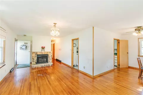138 Ruby Dr, Waterloo, IA 50702 photo 8