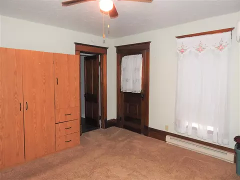 533 E 2nd St, Sumner, IA 50674 photo 10